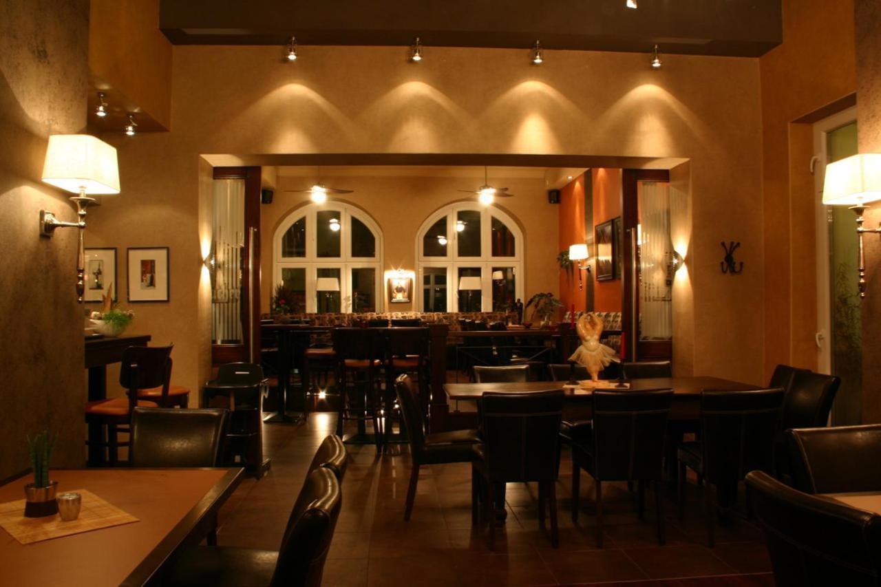 Hotel Restaurant Nassauer Loewen Exteriér fotografie